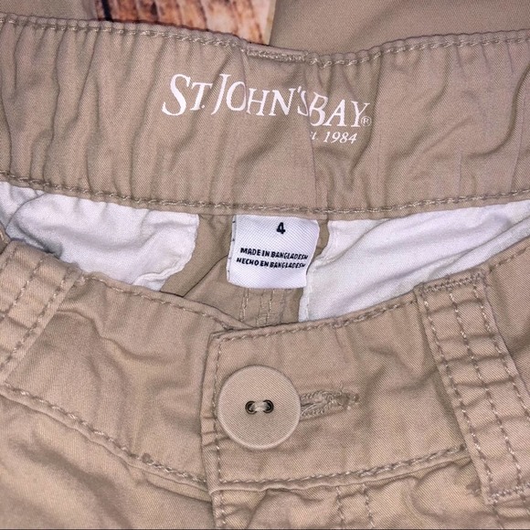 ST. JOHN’S BAY Capris - Picture 2 of 3